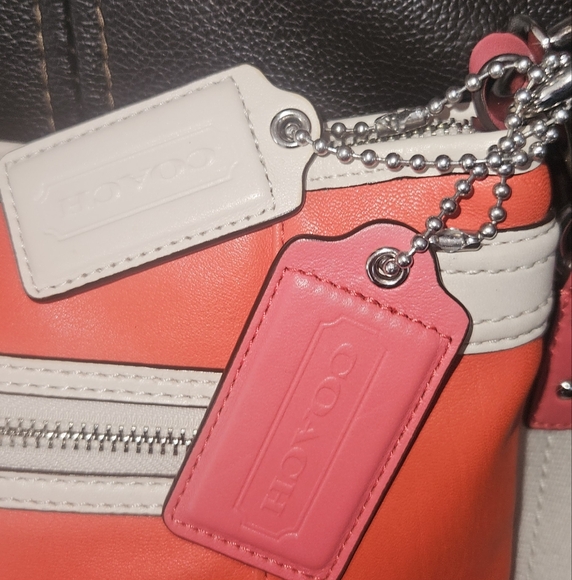 Coach Daisy Spectator Vermillion_ Sand Leather Mini Hobo Bag 2 Straps F23951 - Picture 14 of 16